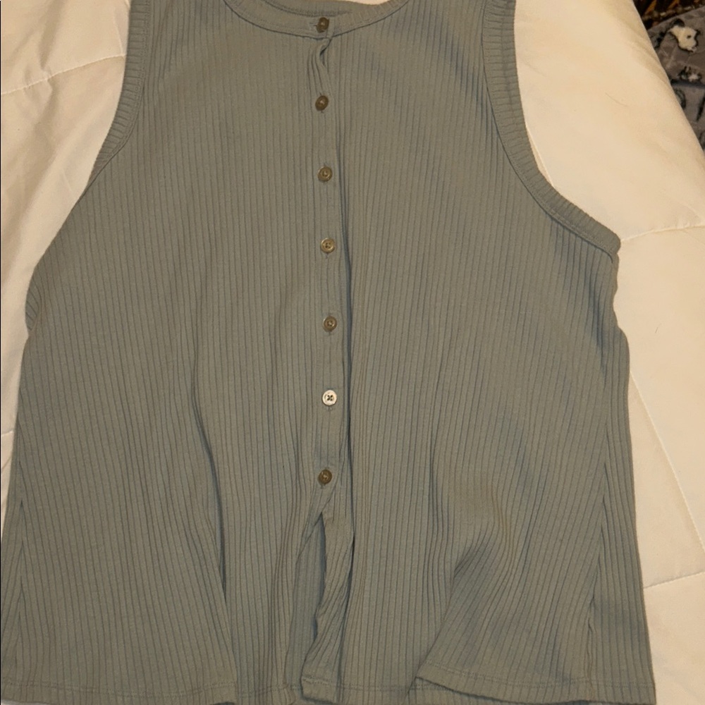 Old Navy Ribbed Button-Up Tank Top - Gray